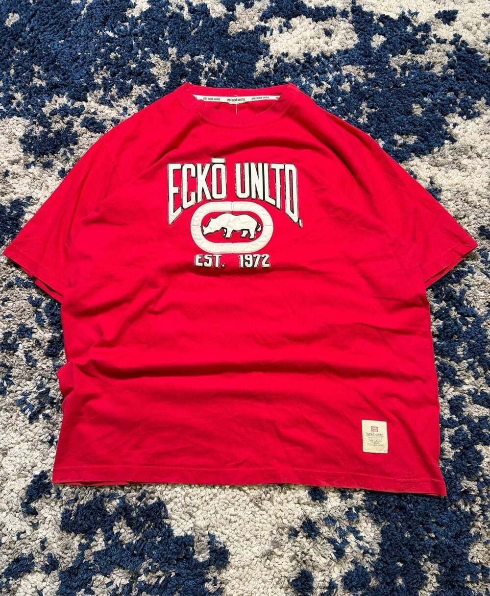 Ecko Unltd Men's Red Short Sleeve Graphic T-Shirt EST. 1972